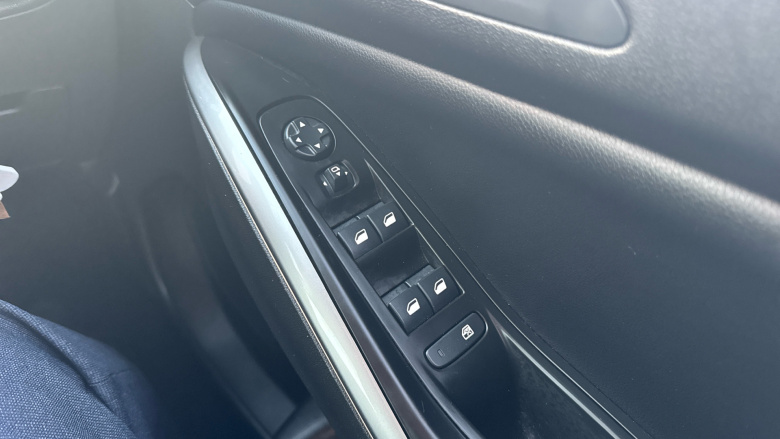 Vauxhall Grandland 1.2 Turbo GS Line 5dr Petrol Hatchback